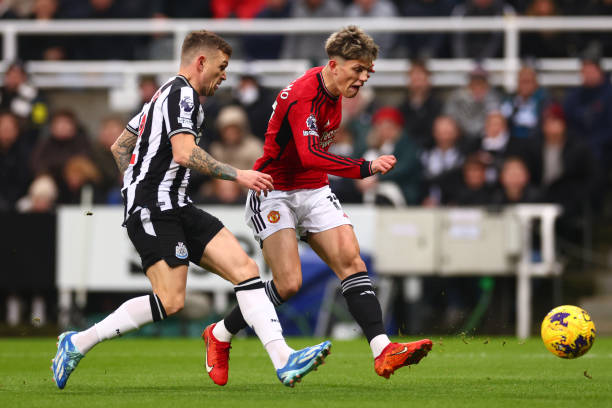 以其压倒性 以其压倒性