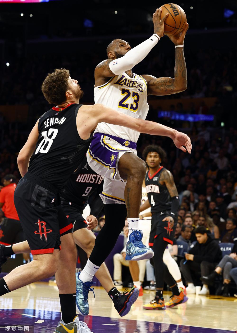 困境中寻找 困境中寻找