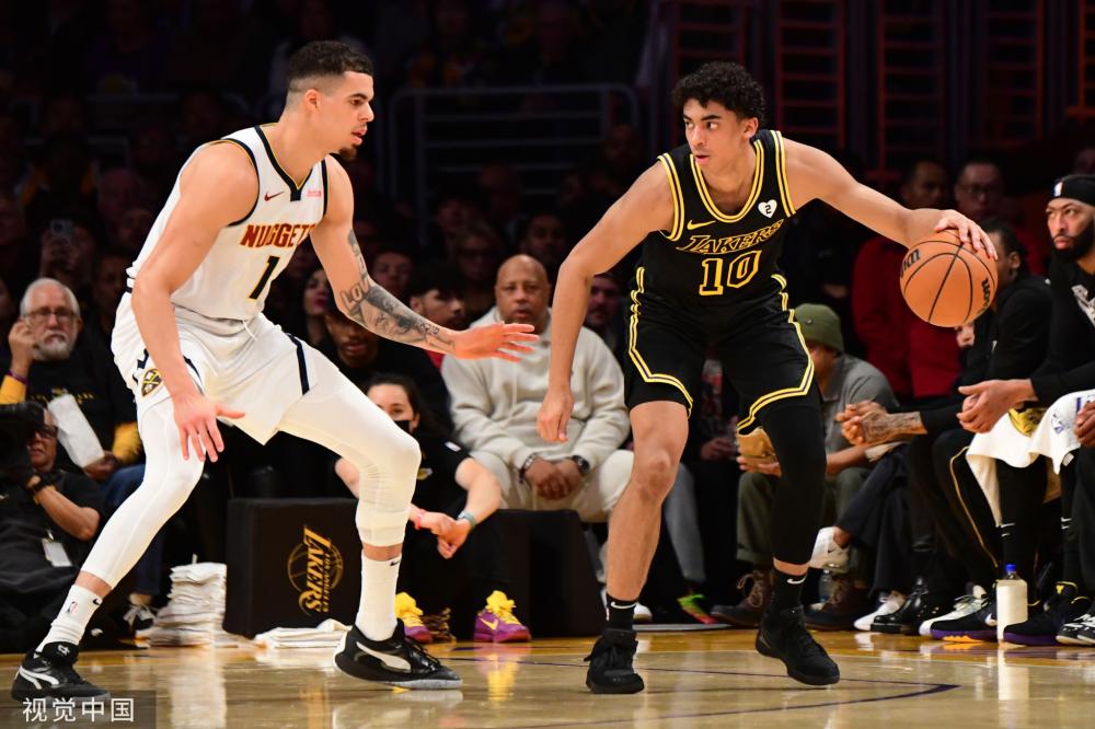 受到了一定 受到了一定